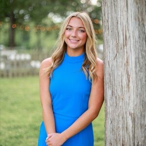 Meet your Posher, Abby